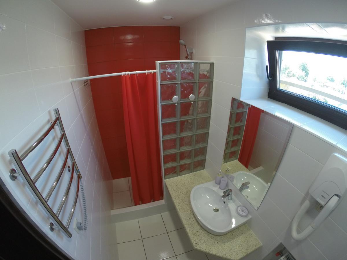 Hotel Viro Čornomorsk Exteriér fotografie